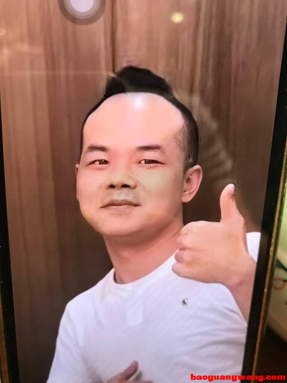 悬赏2000U找人：西港皇家利华放码骗子黄小峰（阿峰）夫妇